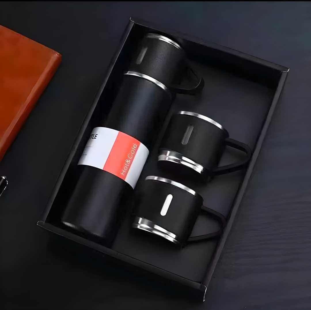 STAINLESS STEEL VACCUM FLASK SET WITH 2 COFFE CUPS – 500ML